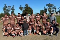 /album/fotogaleria-serie-super-senior/super-senior-nueva-estrella-del-mar-3-vs-hermandad-portena-0-sabado-27-09-25-salinas-5-1-jpg1/